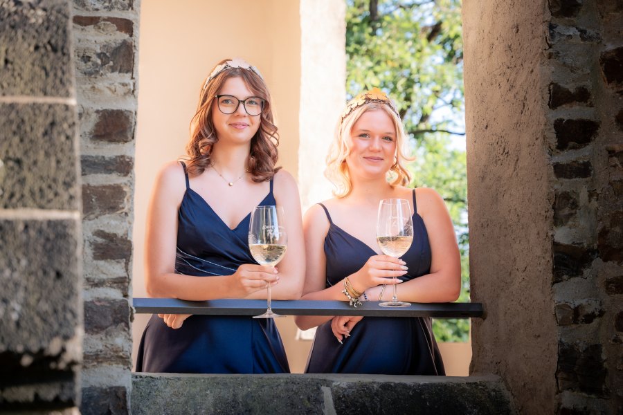 Weinmajestäten Lia Romy Portrait